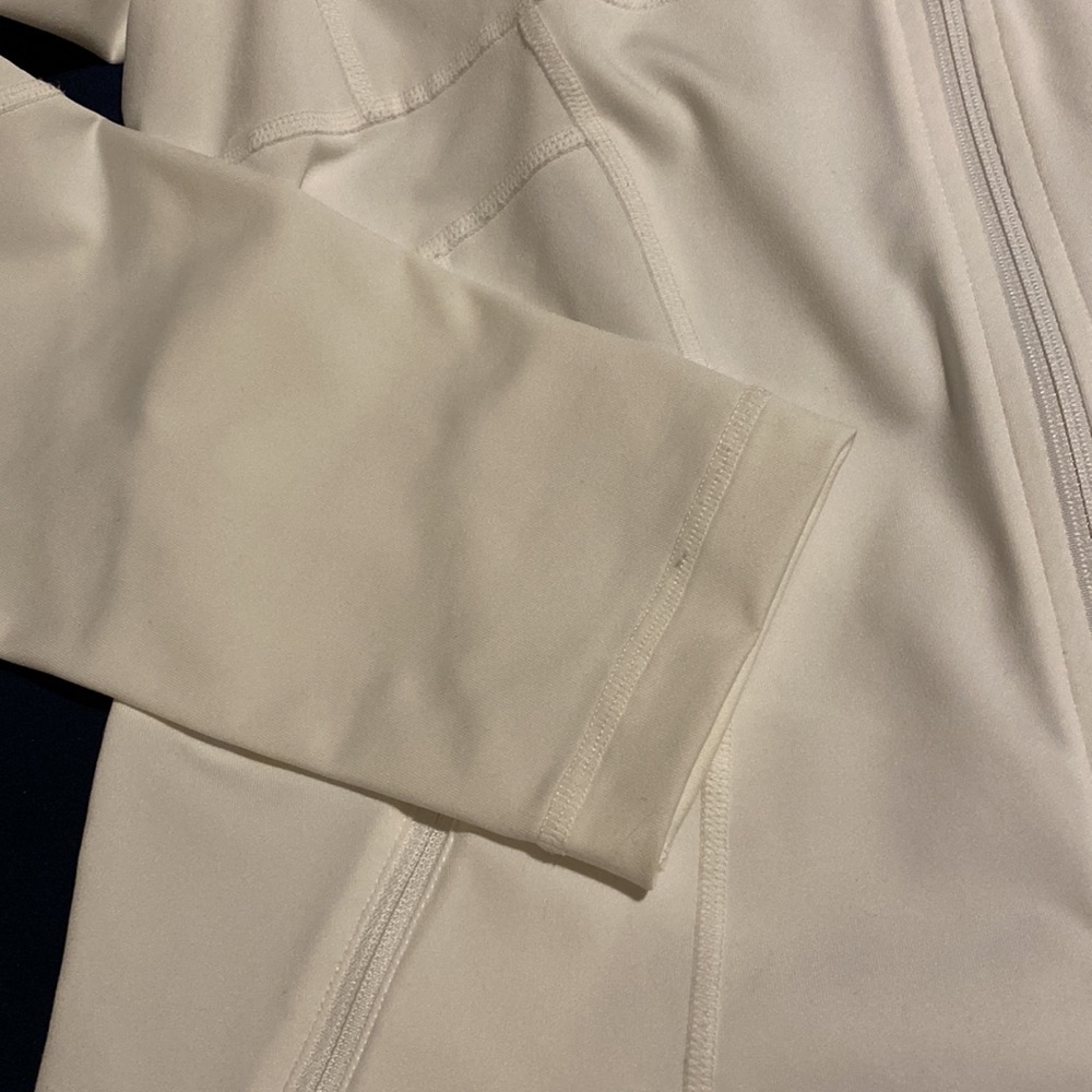 Running jacket - Picture 6 of 9